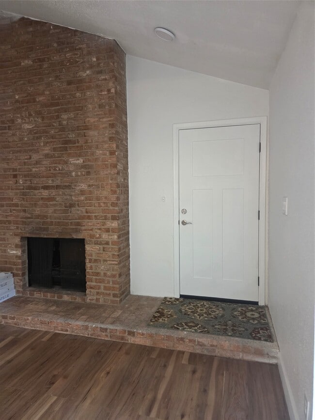 Building Photo - 7712 Challie Ln