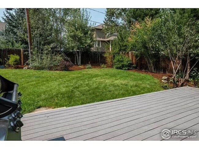Building Photo - Charming Craftsman Gem Near McKinley Park