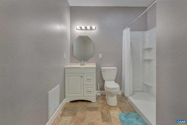 Building Photo - 373 Bayberry Way