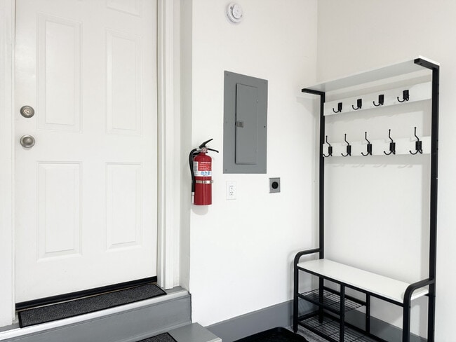 Building Photo - 1514 Northfield Meadows Blvd