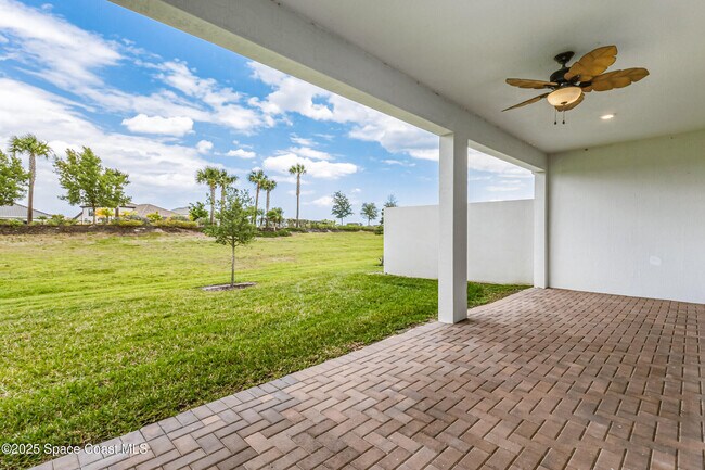 Building Photo - 2490 Treasure Cay Ln
