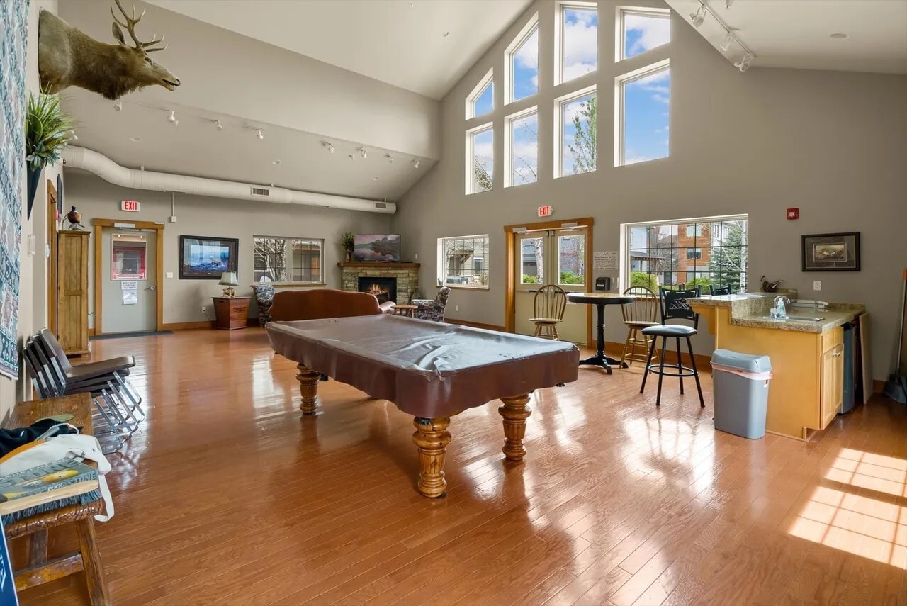 Rec Room at Clubhouse - 128A Hawthorne Ct
