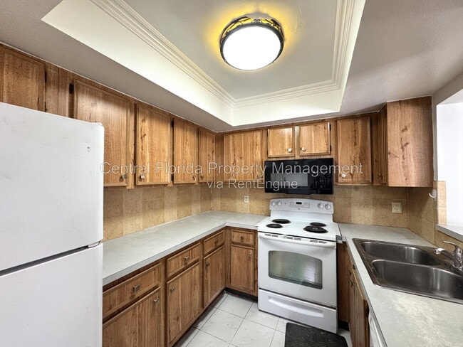 Building Photo - 659 Elderwood Ct