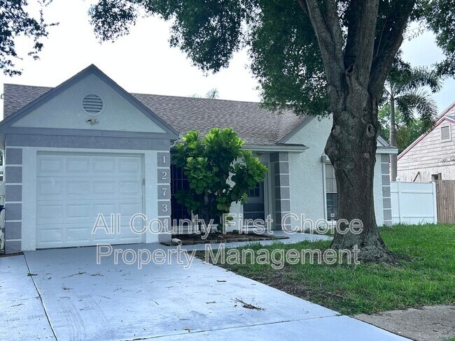 Building Photo - 12733 Gorda Cir E