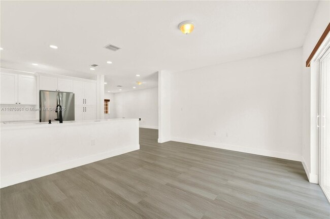Building Photo - 21422 SW 85th Psge