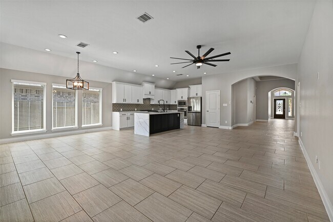 Building Photo - 1346 Mystic River Ln