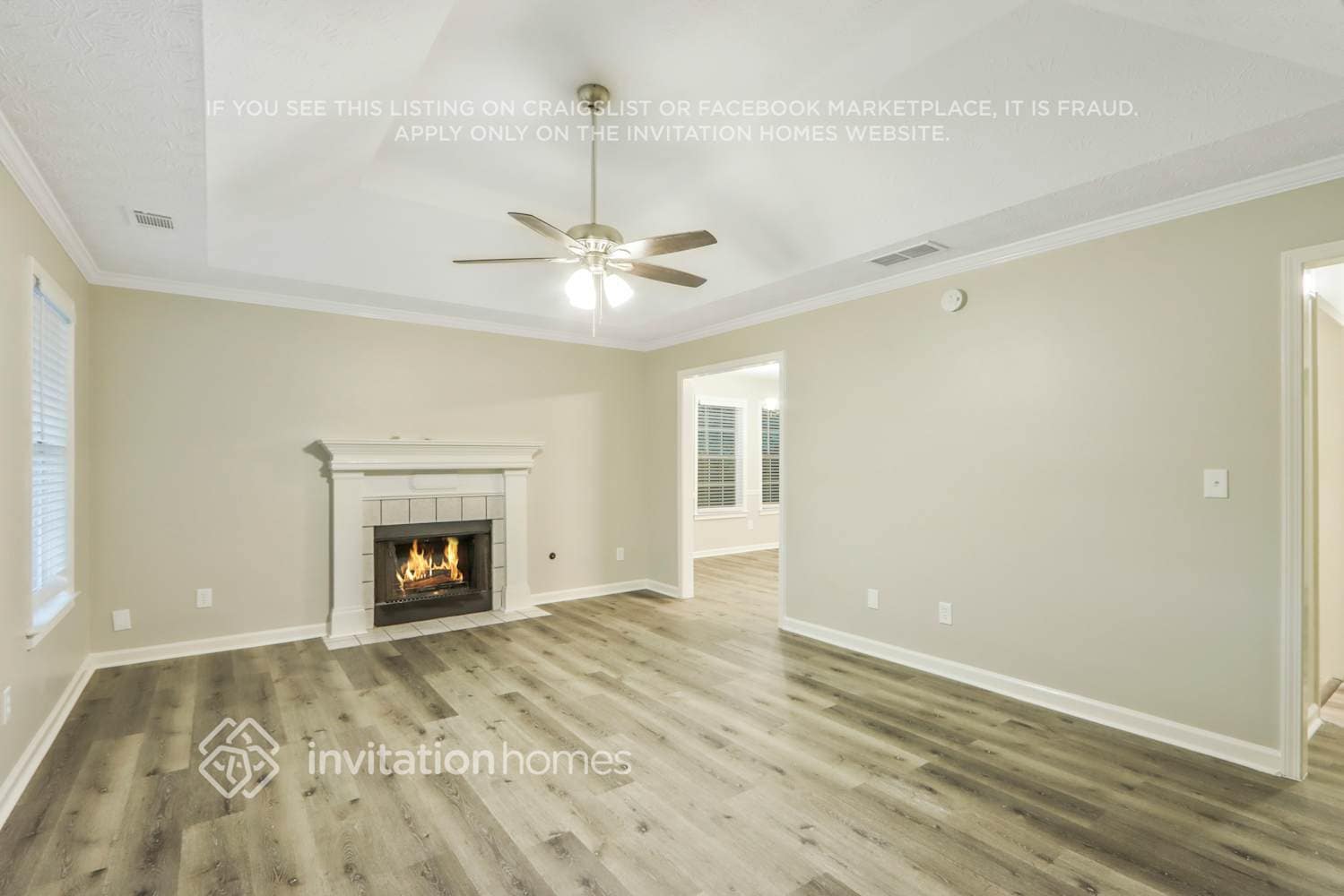 Building Photo - 415 Cambridge Way