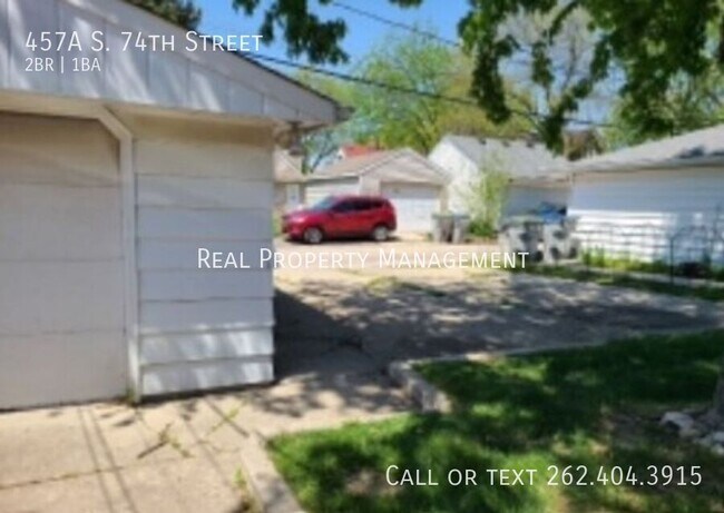 Building Photo - 457 A S 74th St