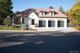Building Photo - 190 S Glencoe St