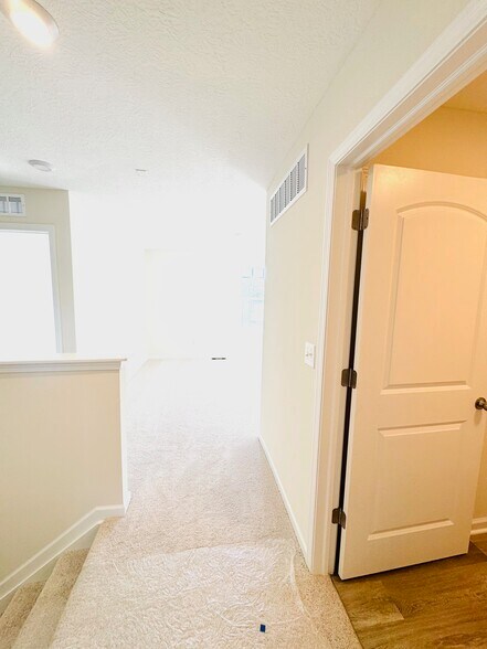 Building Photo - 514 Penwell Dr
