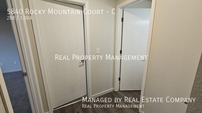 Building Photo - 5840 Rocky Mountain Ct