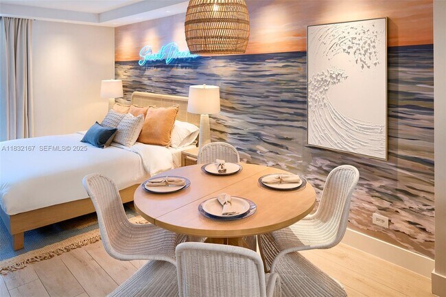 Building Photo - 2301 Collins Ave