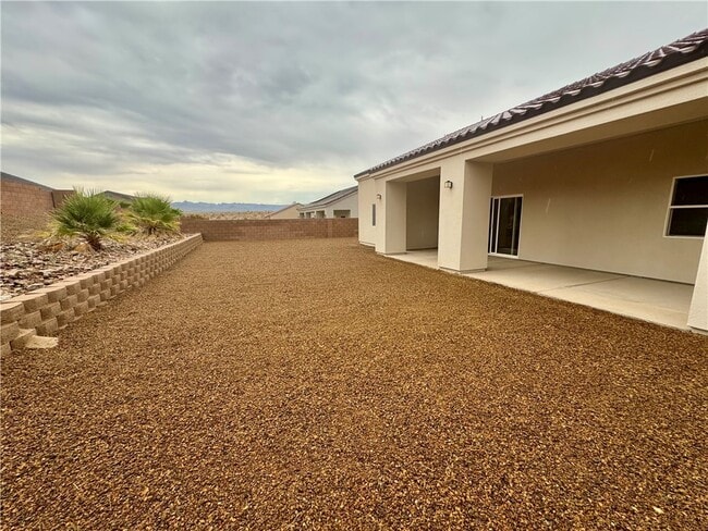 Building Photo - 2225 Moonridge Ln