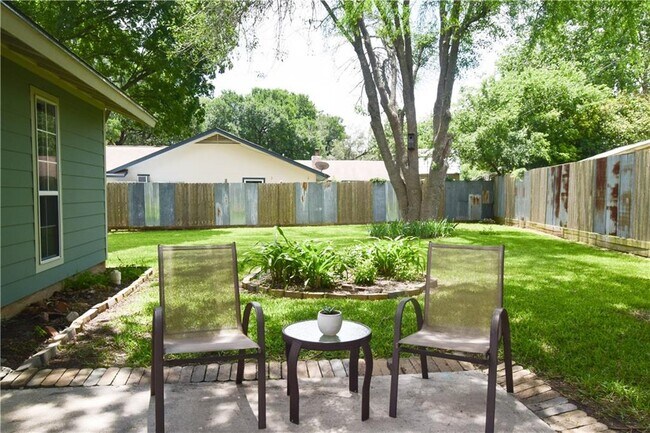 Building Photo - 3406 Valley Pike Rd