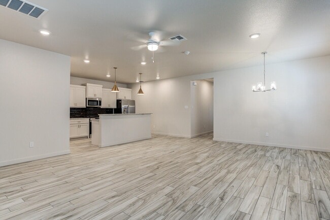 Building Photo - 7034 41st St