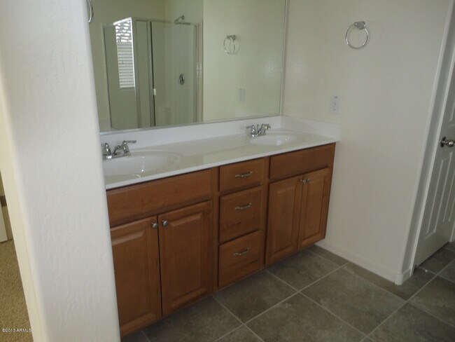 Building Photo - 16343 N 73rd Dr