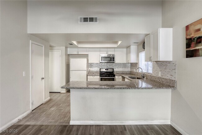 Building Photo - 5132 Springland St