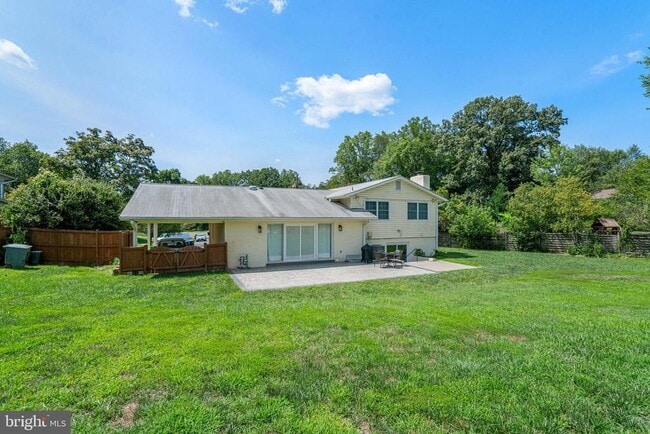 Building Photo - 6820 Wheatley Ct