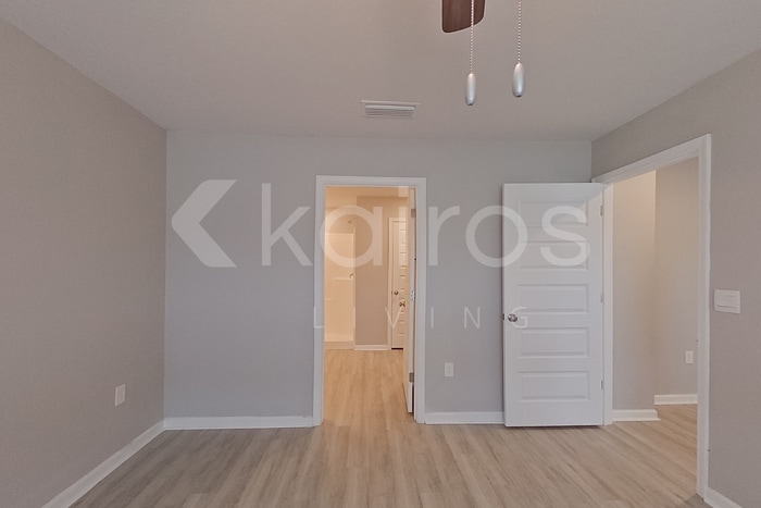 Building Photo - 4614 Malay Cir