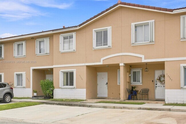 Building Photo - 17561 SW 140th Ct