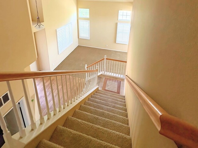 Building Photo - Beautiful Moreno Valley Home