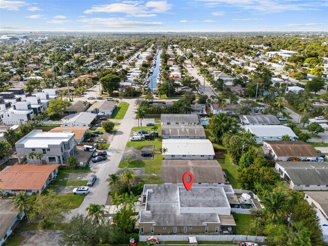 Building Photo - 821 SW 14th St