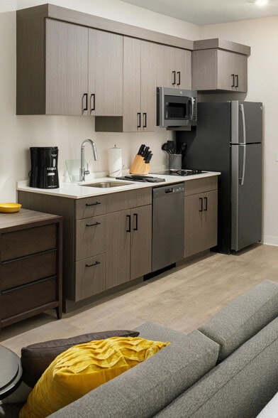 Building Photo - 88 N Olson Ave