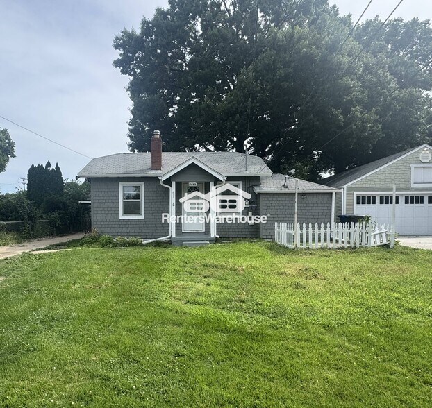 Primary Photo - 1685 Northwest Dr