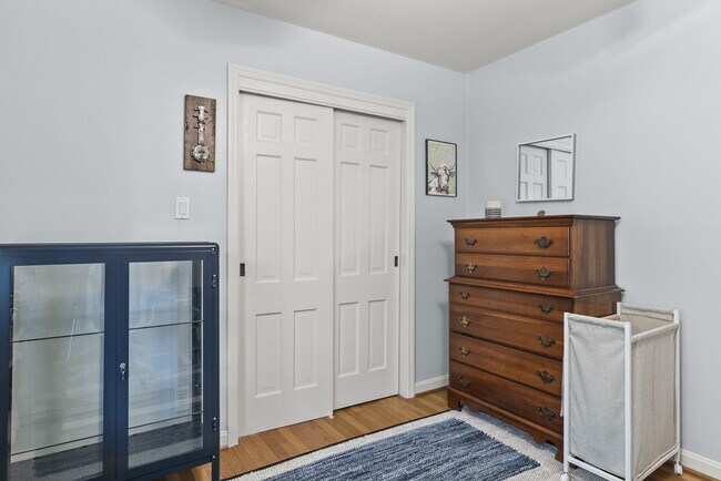 Building Photo - 309 Greenbriar Rd