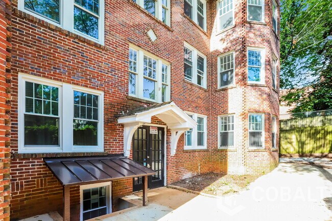 Building Photo - 678 Moreland Ave NE