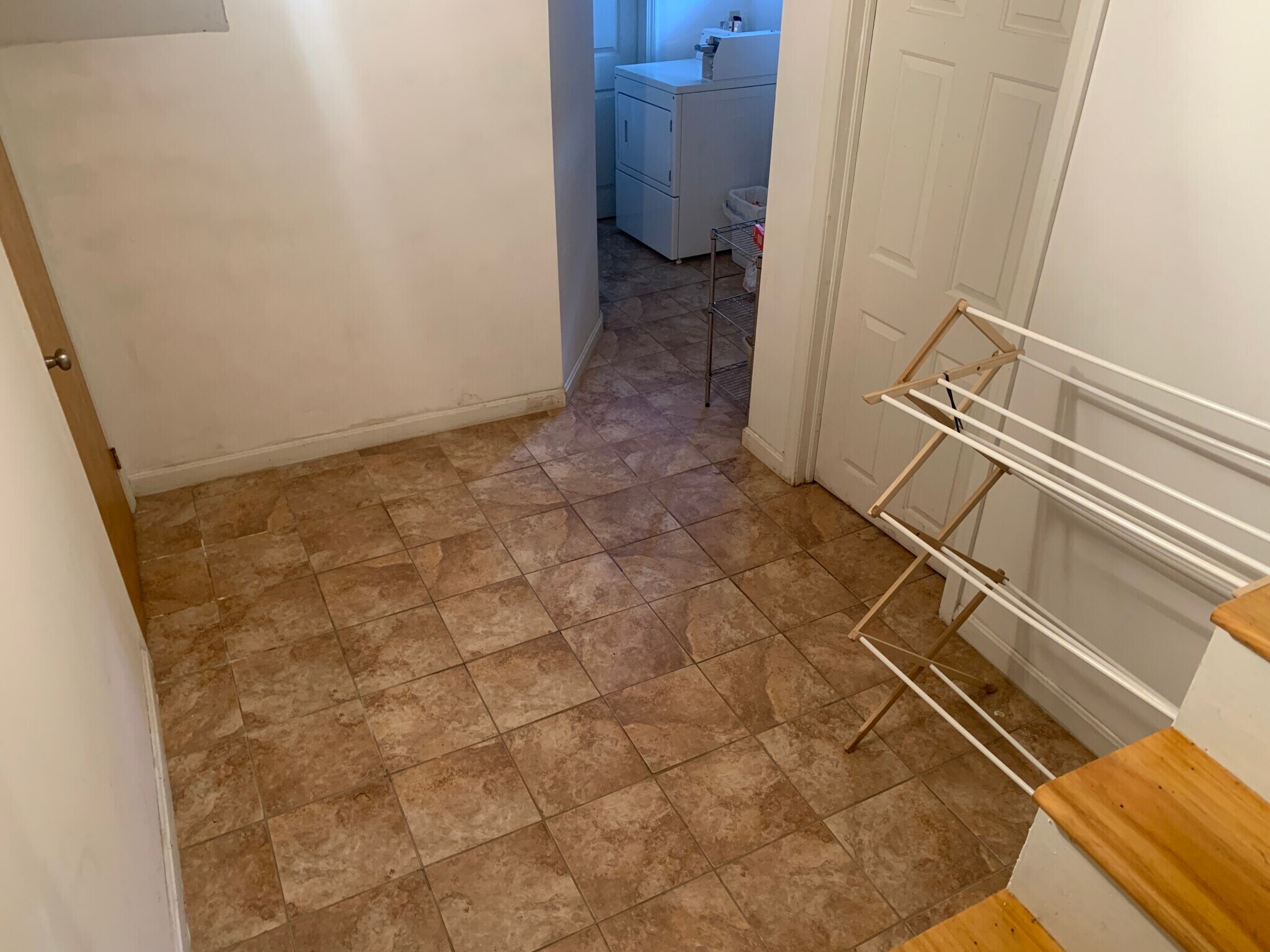 Building Photo - 46 Adamson St