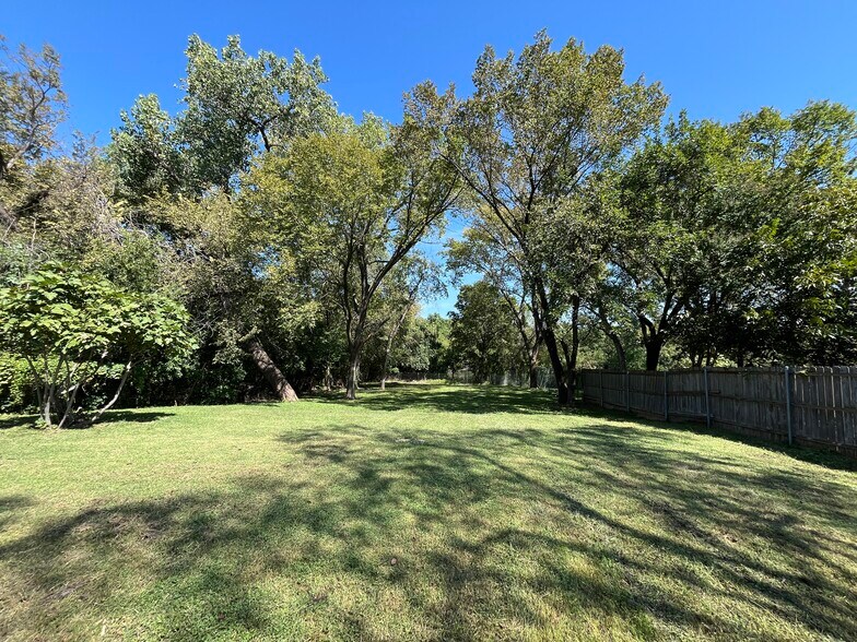 Building Photo - 6928 Walling Ln