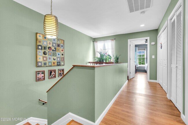 Building Photo - 414D Andover Dr