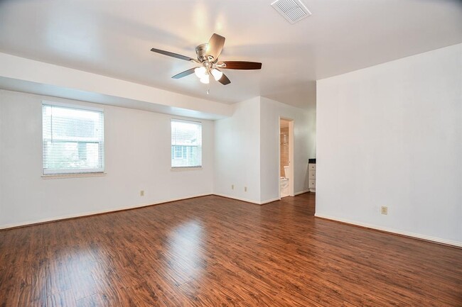 Building Photo - 14535 Still Meadow Dr