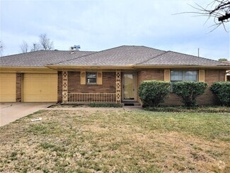 Building Photo - 1617 SW 80th St