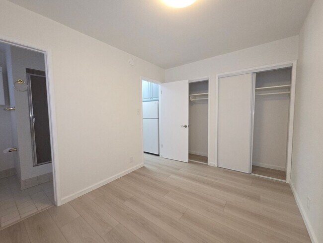 Building Photo - Remodeled 1 Bedroom 1 Bath located in the middle of Ojai