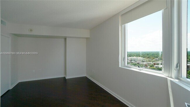 Building Photo - 9066 SW 73rd Ct