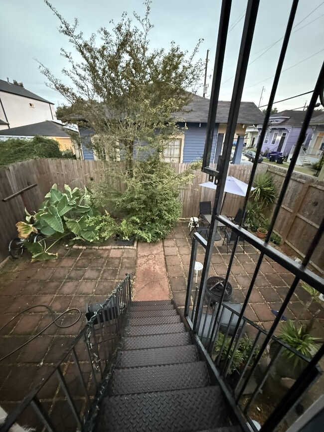 Building Photo - 1642 N Broad St