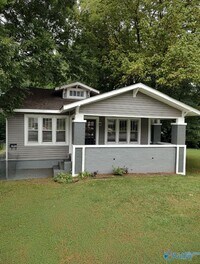 Building Photo - 2404 Whitesburg Dr