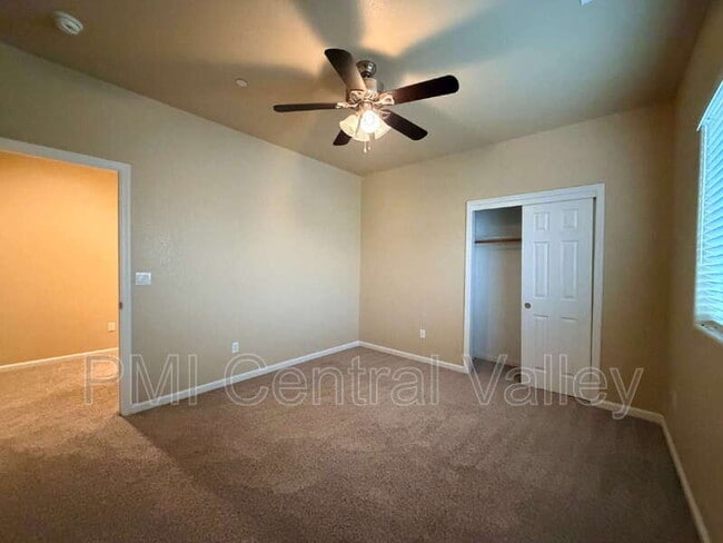 Building Photo - 584 Granada Court