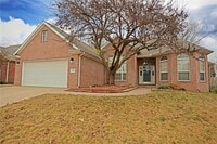 Building Photo - 5304 S 44th St