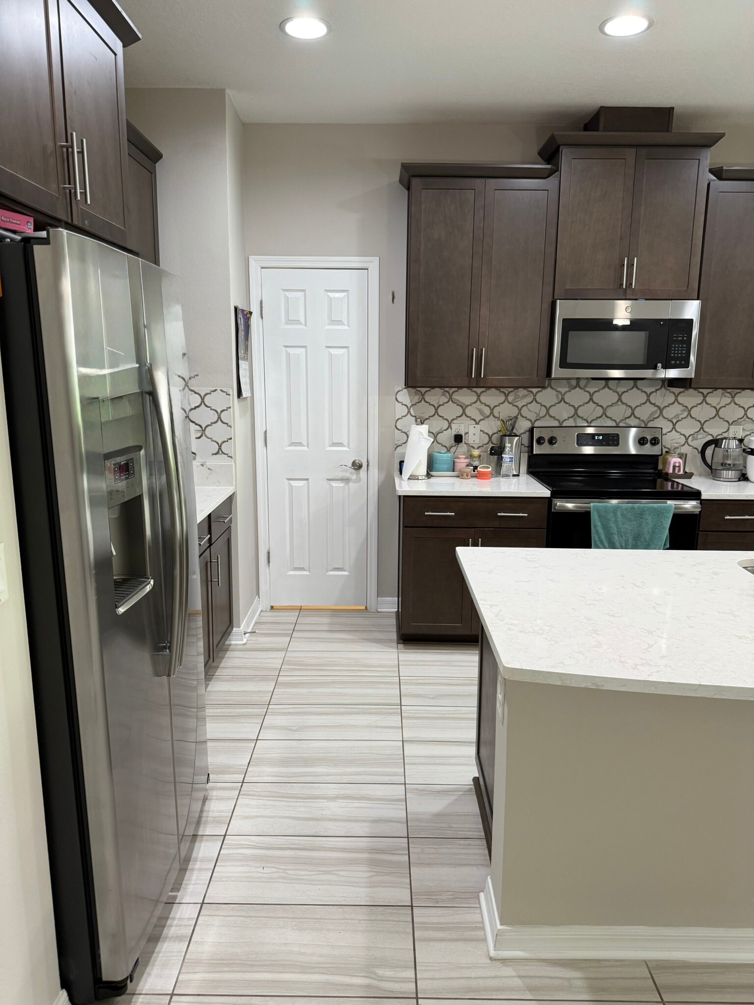 Building Photo - 30086 Southwell Ln