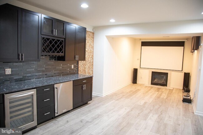 Building Photo - 3347 Wilton Crest Ct