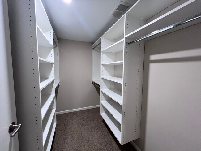 Building Photo - Recently Renovated Home within Walking Dis...