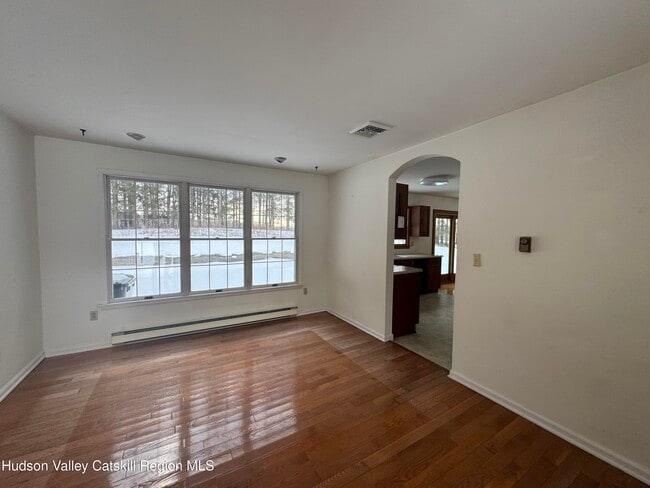 Building Photo - 1220 Co Rte 22