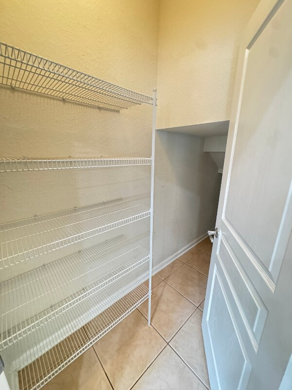 Building Photo - 12974 Vennetta Way