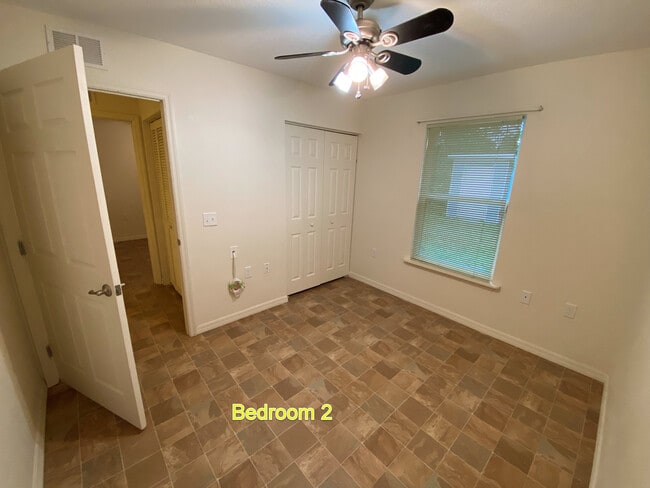 Building Photo - 154 Hurst St