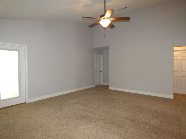 Building Photo - 5061 Carley Ct