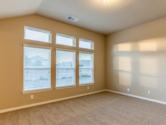 Building Photo - 9427 Fossil Canyon Dr