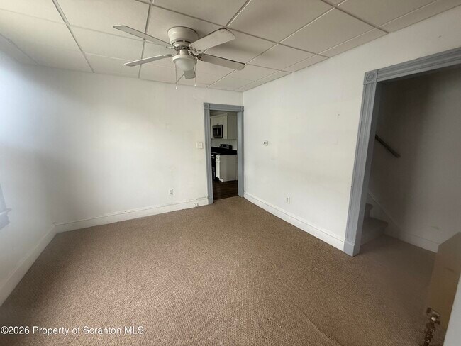 Building Photo - 516 4th St